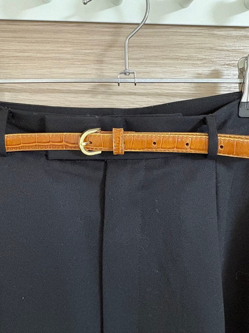 メゾンボワネ　レザーベルト