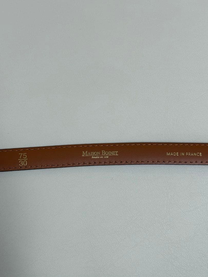 メゾンボワネ　レザーベルト