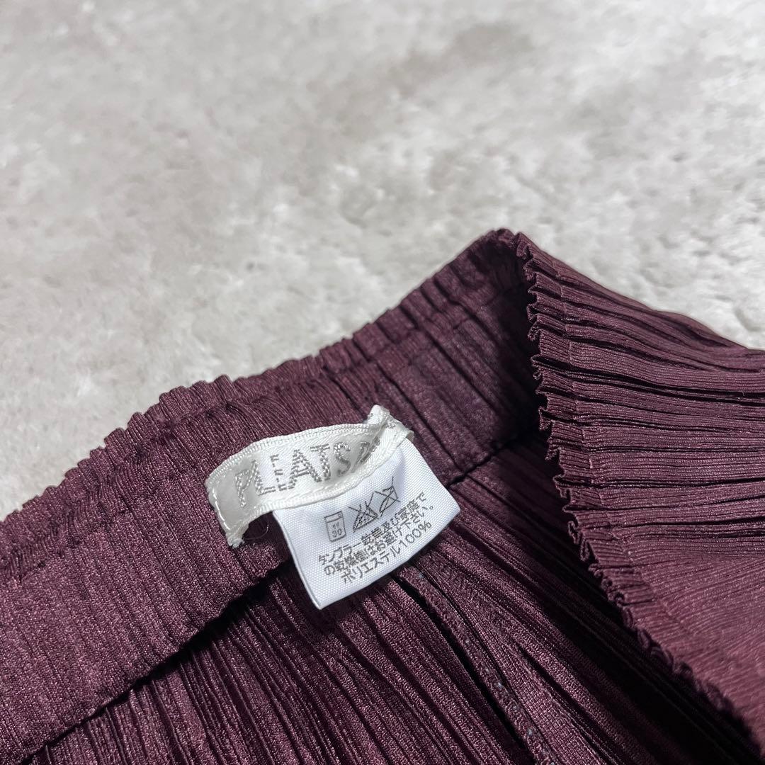 美品　プリーツプリーズ　イッセイミヤケ　ブラウストレートパンツ