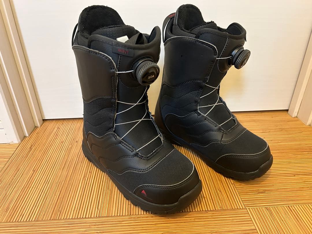 BURTON MINT BOA 24.5cm 女性用　キッズも可　スノボブーツ