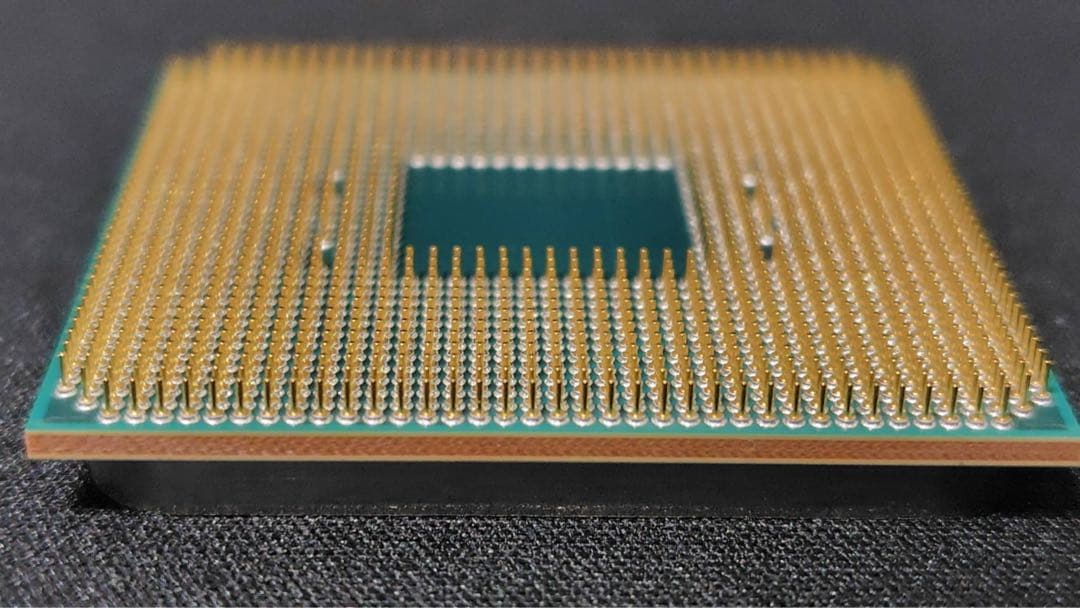 AMD RYZEN 3700X （本体のみ）