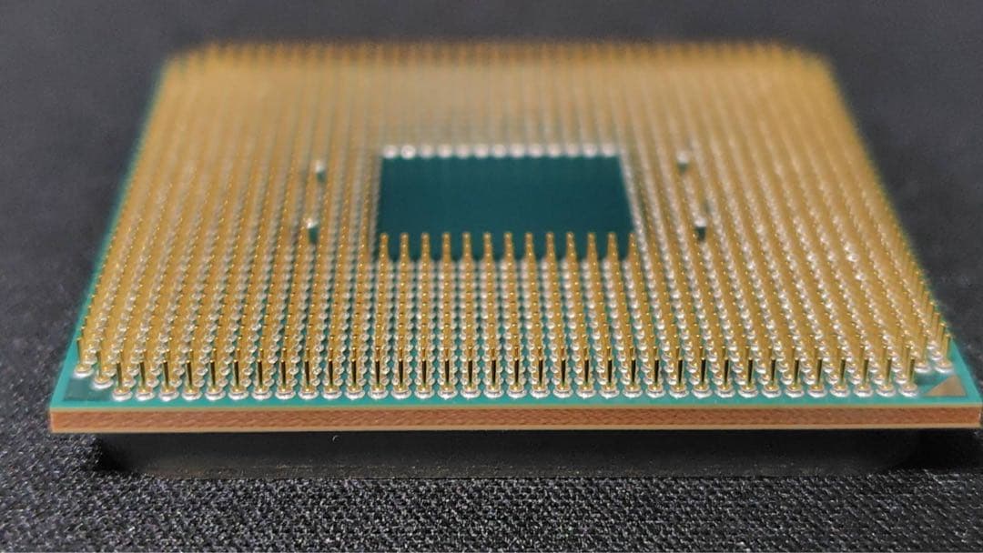 AMD RYZEN 3700X （本体のみ）