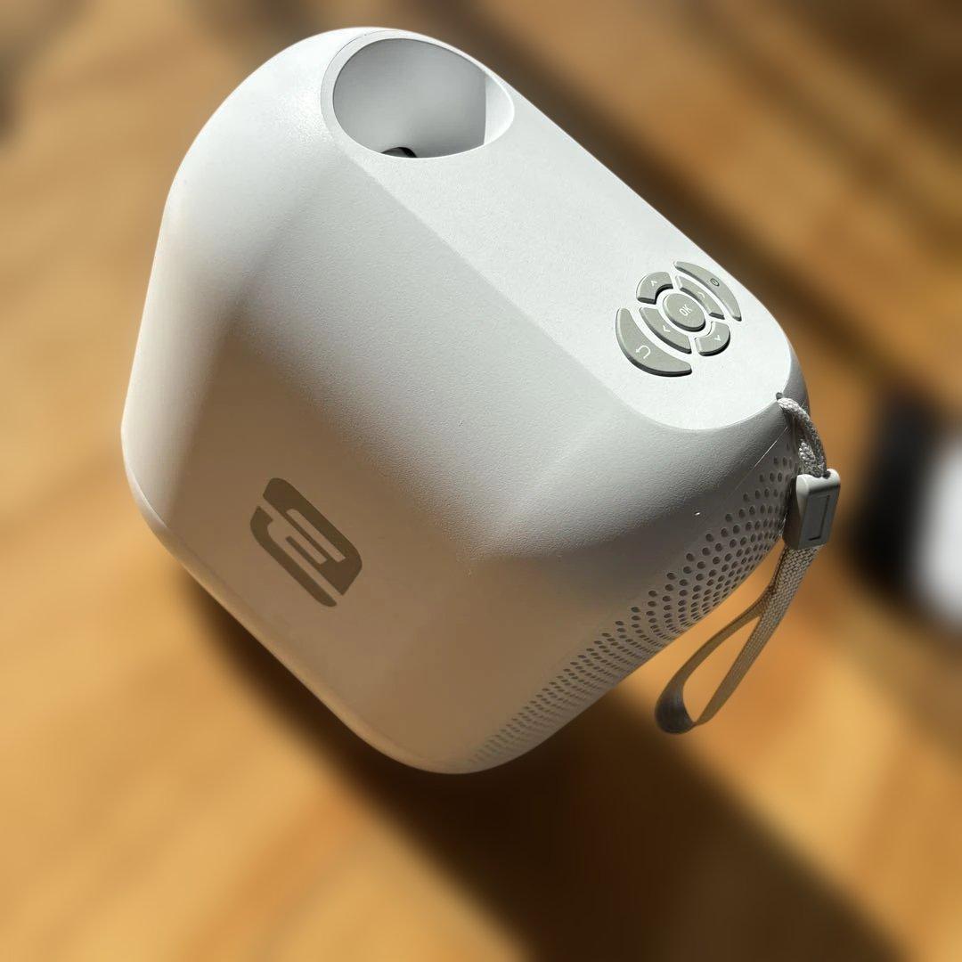 【美品】ETOE D1 EVO 小型プロジェクター