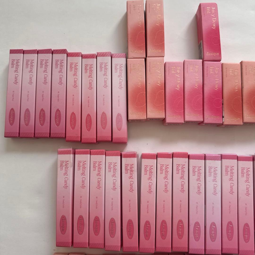 デイジーク　リップ　ティント　バーム