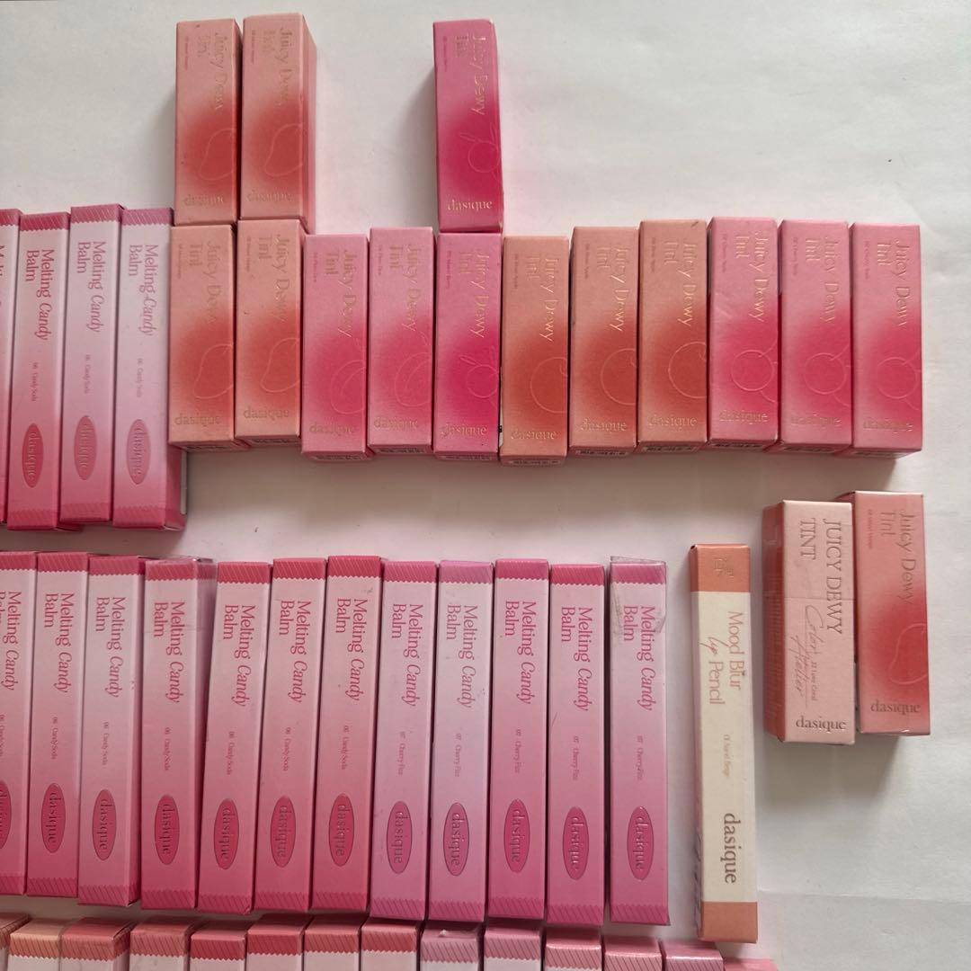 デイジーク　リップ　ティント　バーム