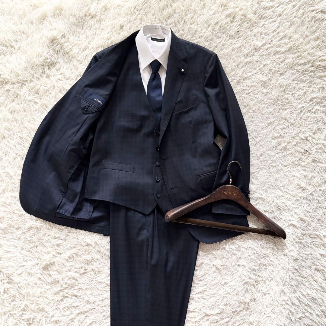<極美品>LARDINI 新ロゴ ネイビー ウール 3ピース サイズ52