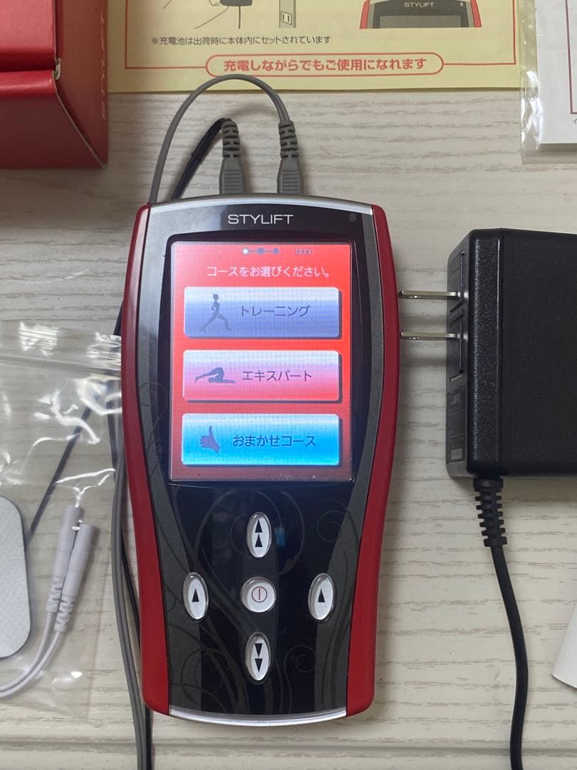 【美品】スタイリフト　伊藤超短波　2024年に電池パック交換済み　EMS