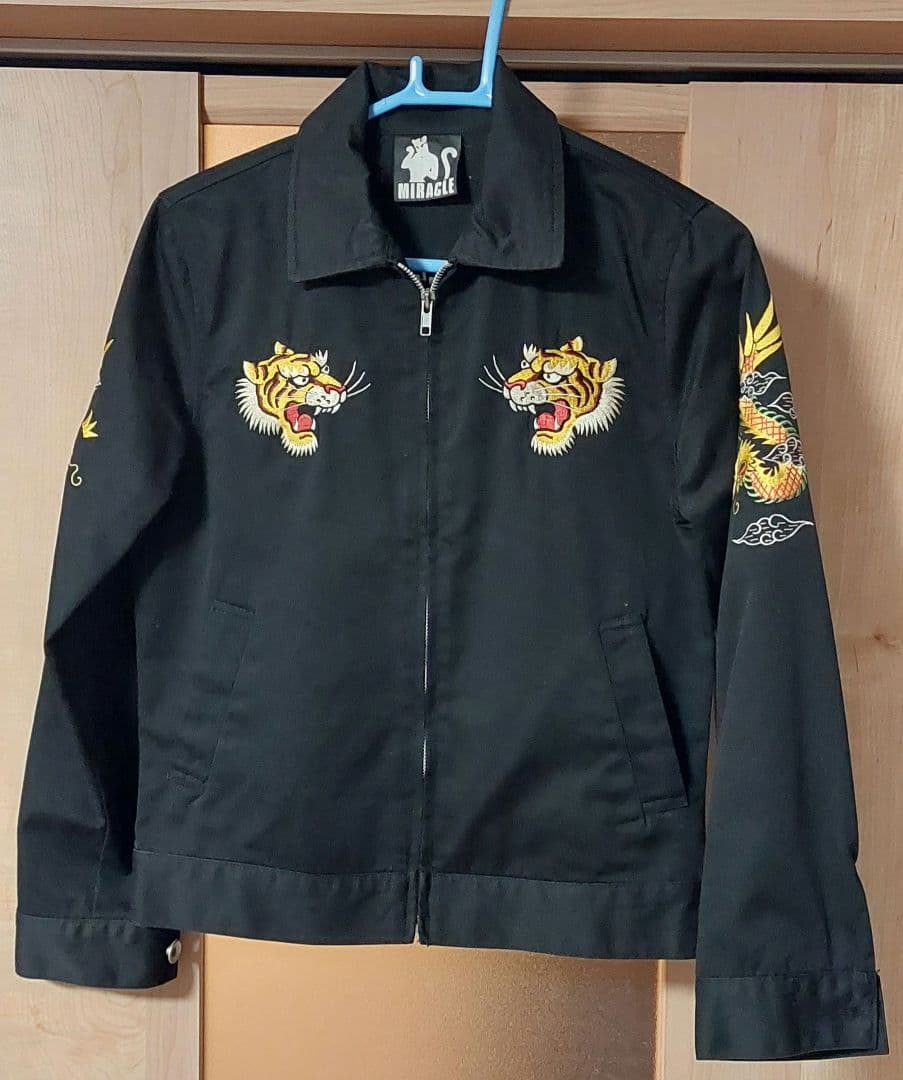 MIRACLE　WOMAN　スカジャン