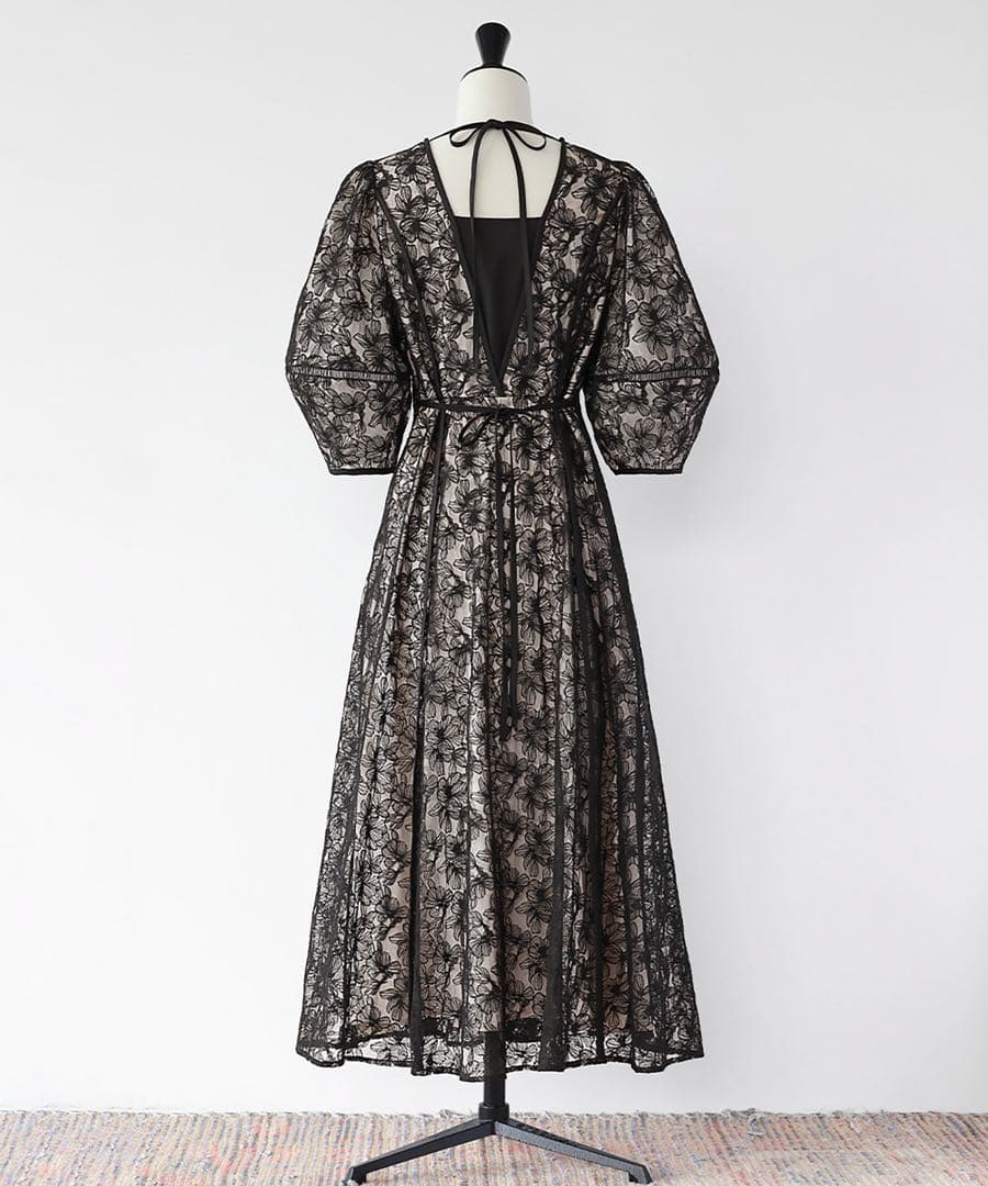 【美品】GIRL パフスリーブ総レースフレアロングワンピース　ピンクベージュ