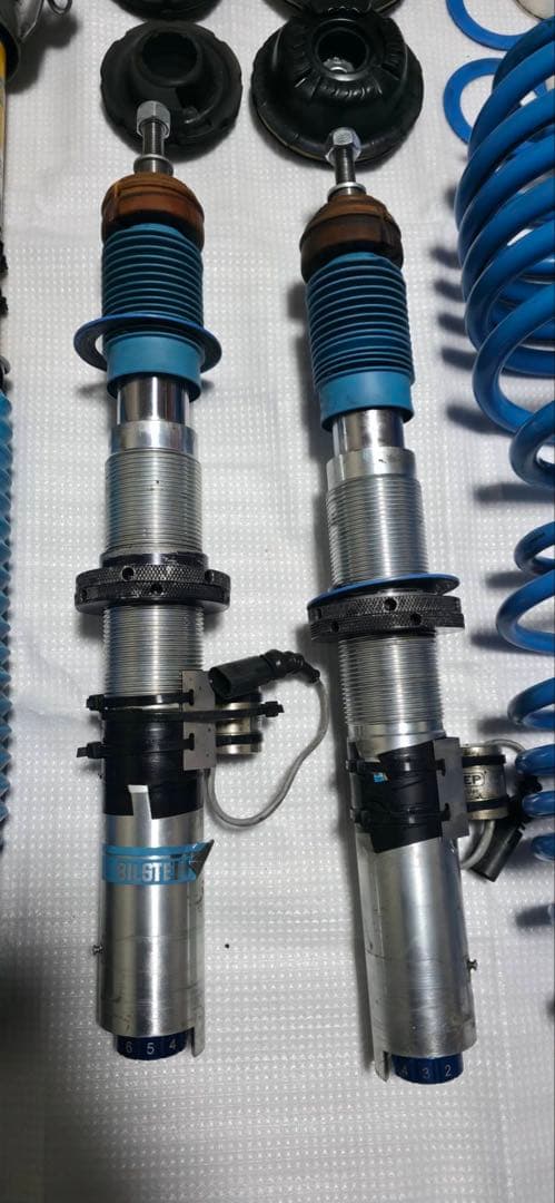 アウディ車高調