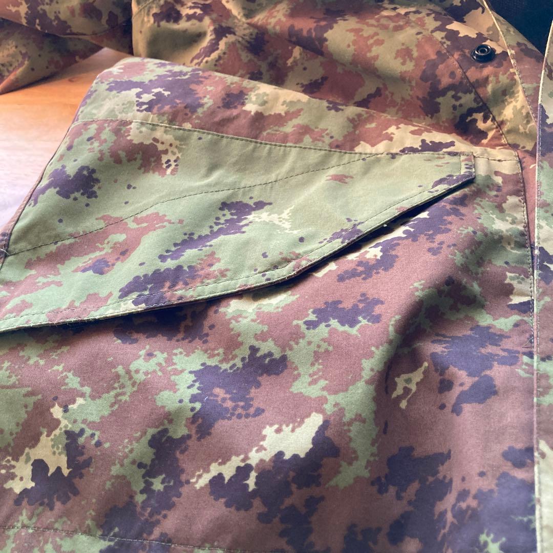 ま*る様 超貴重　イタリア軍　ゴアテックス　ウォータープルーフジャケット