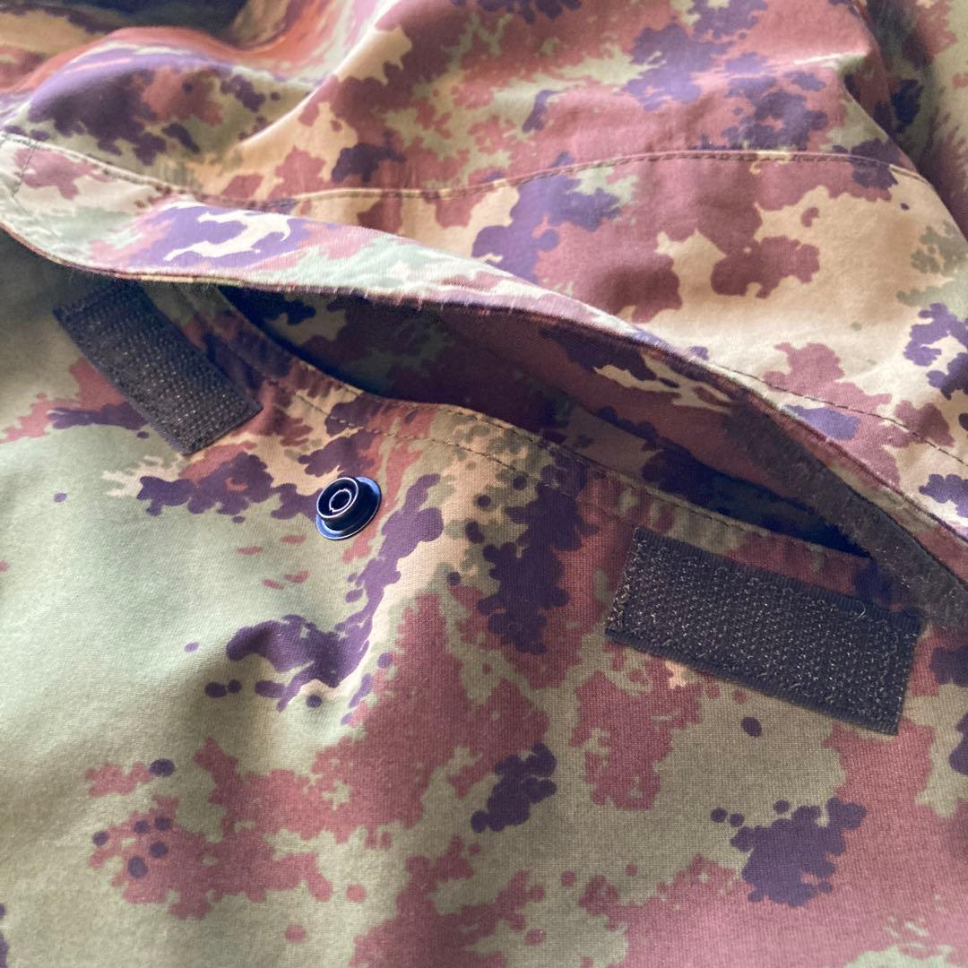 ま*る様 超貴重　イタリア軍　ゴアテックス　ウォータープルーフジャケット