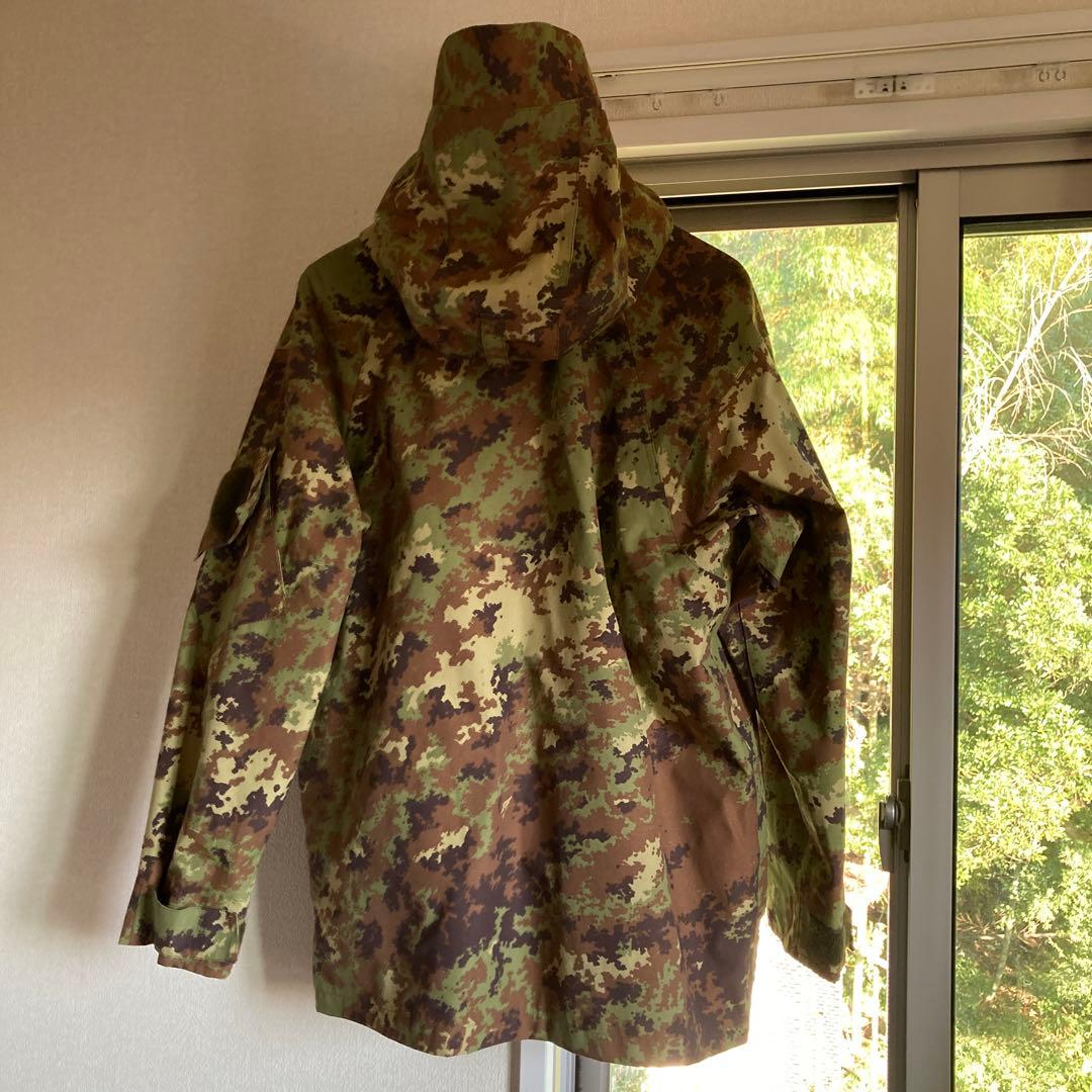 ま*る様 超貴重　イタリア軍　ゴアテックス　ウォータープルーフジャケット