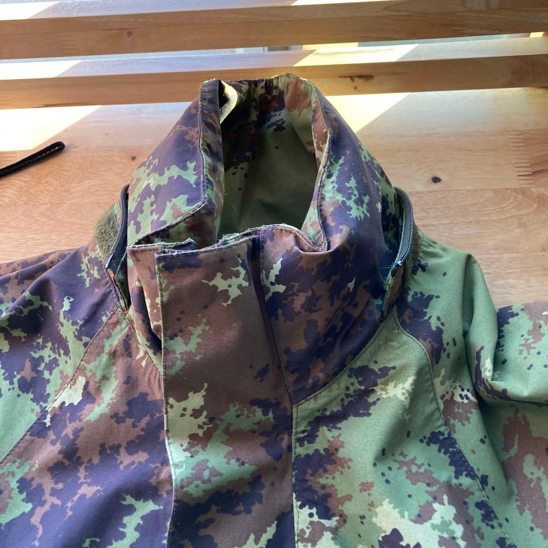 ま*る様 超貴重　イタリア軍　ゴアテックス　ウォータープルーフジャケット