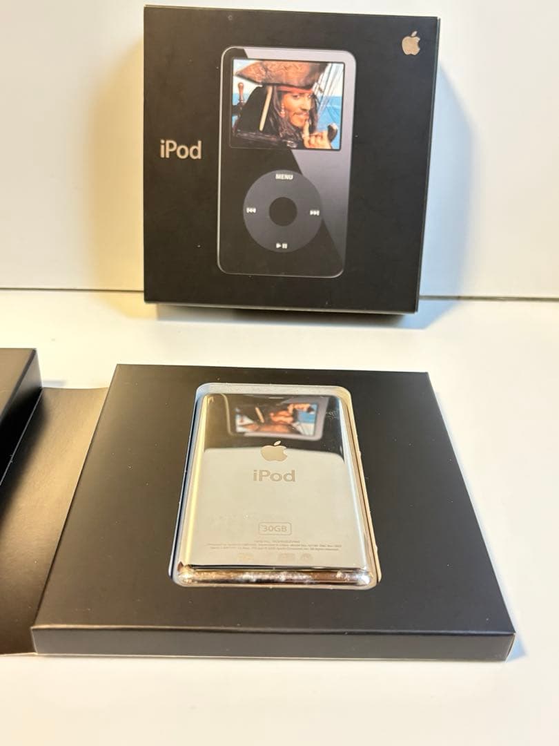 Apple iPod classic 第5世代 30GB 黒 ブラック