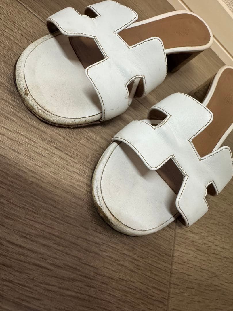 HERMESオアジスホワイト37ハーフ