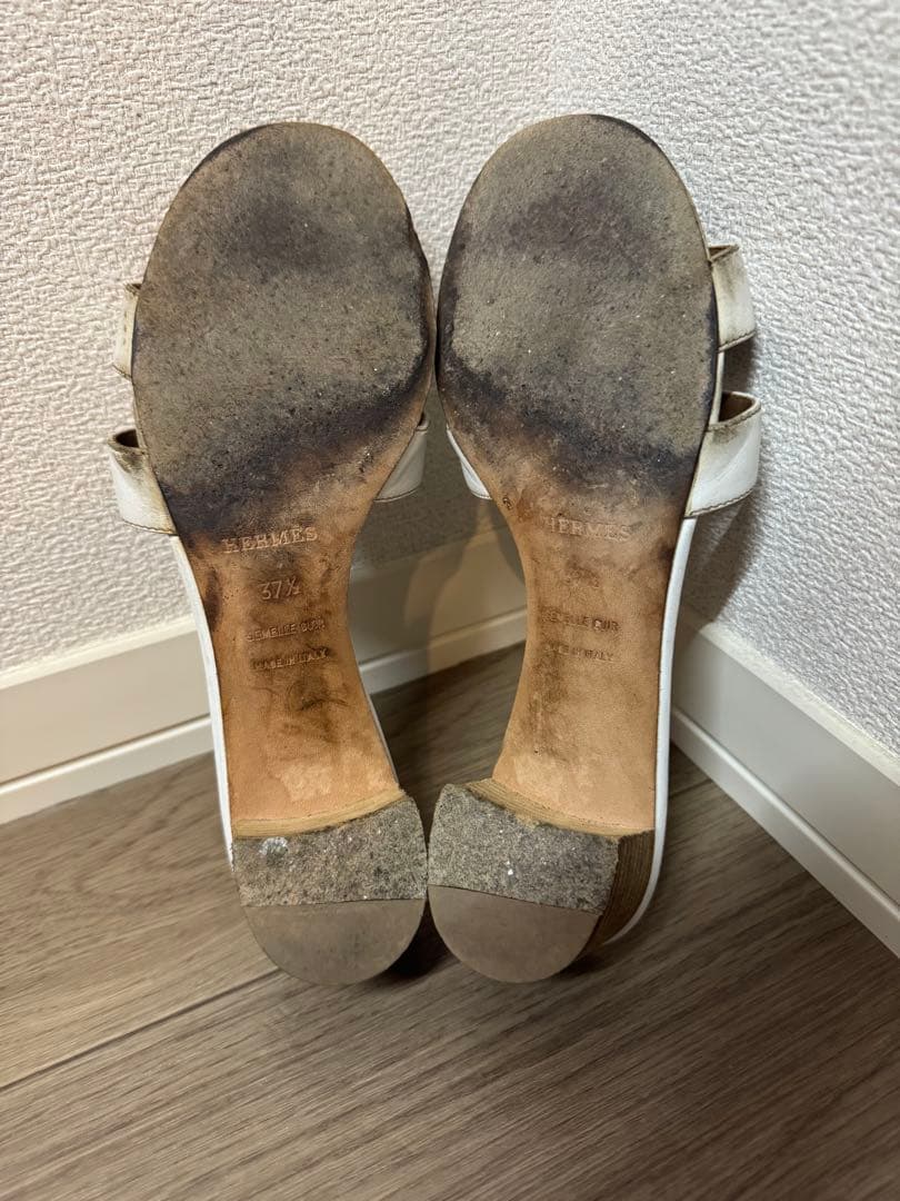 HERMESオアジスホワイト37ハーフ