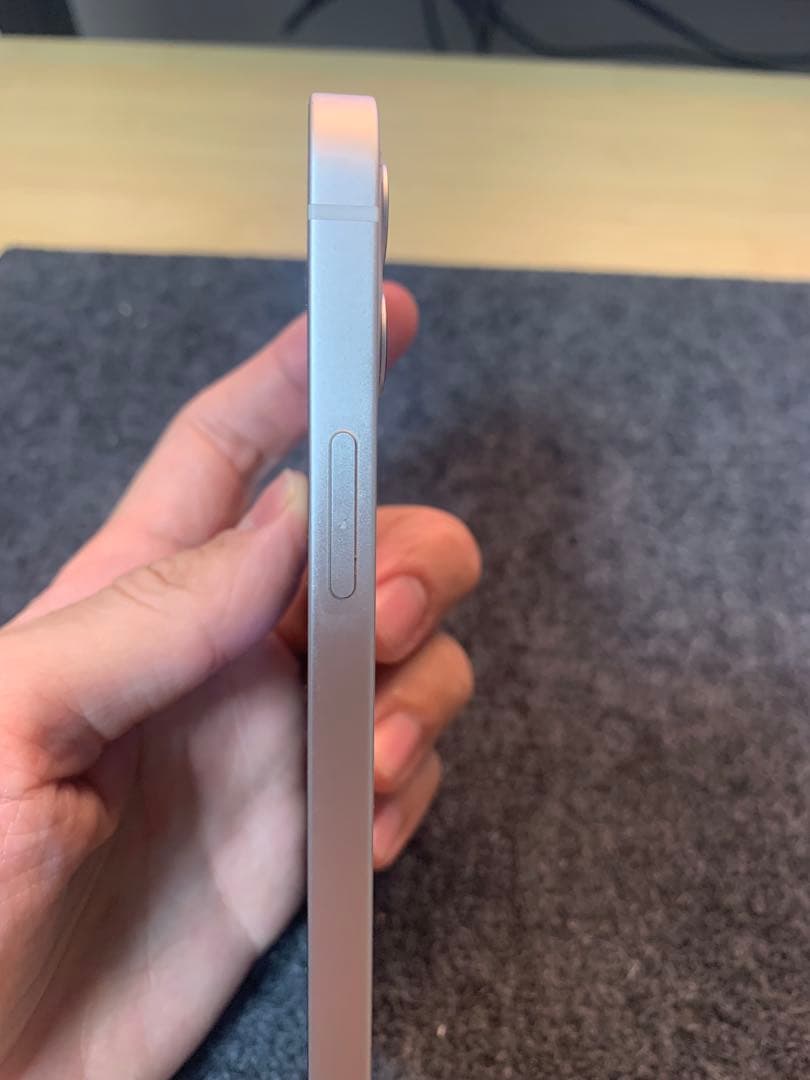 iPhone 12 64GB ホワイト 本体のみ