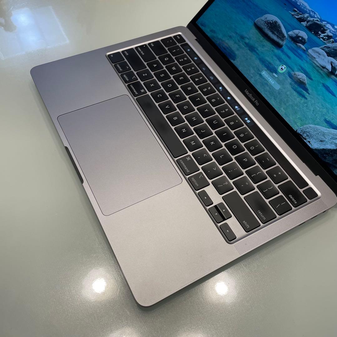 MacBook Pro 2020 13インチ i7 16GB 1TB USキー