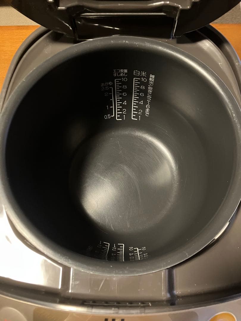 IH炊飯器 象印ZOJIRUSH IH炊飯ジャー 1升炊き NP-VD18