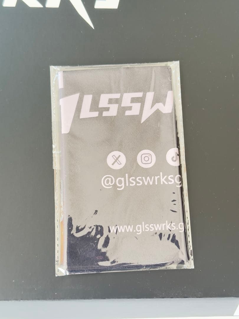 GLSSWRKS Kazemi ガラスマウスパッド