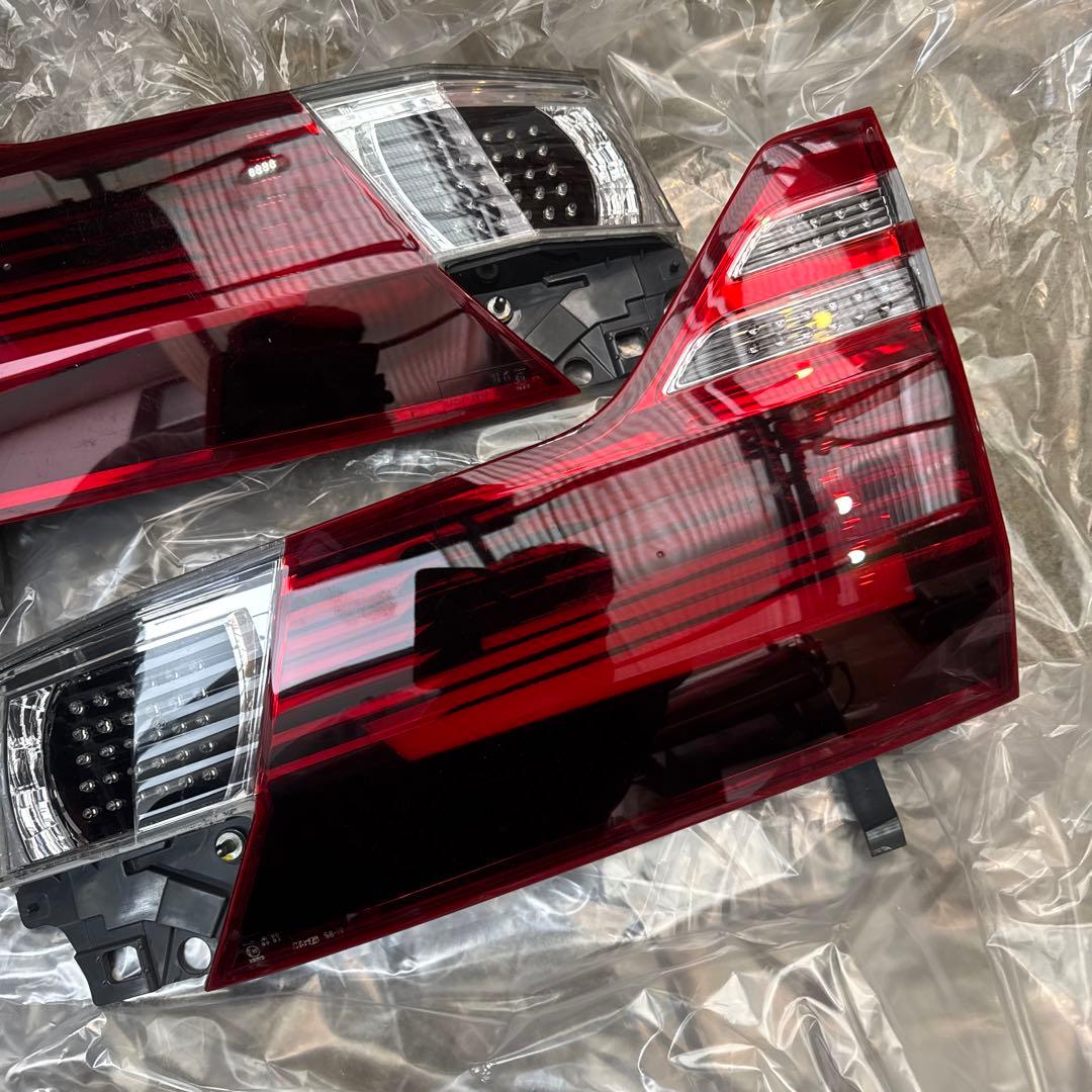 10系 アルファード テールライト テールランプ フルLED 加工 未使用