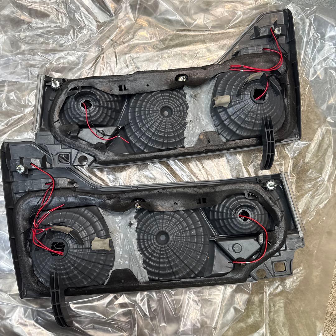 10系 アルファード テールライト テールランプ フルLED 加工 未使用