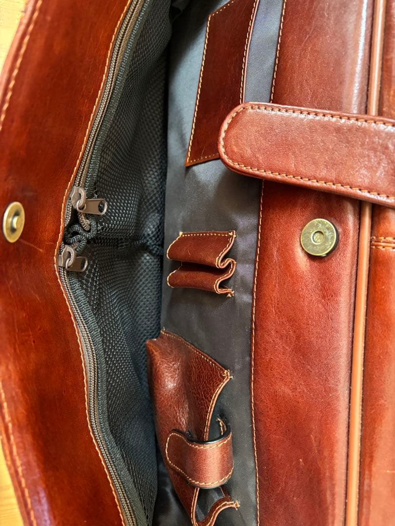 美品！スノビスト、レザー ダッフルバッグ ブラウン　2WAY