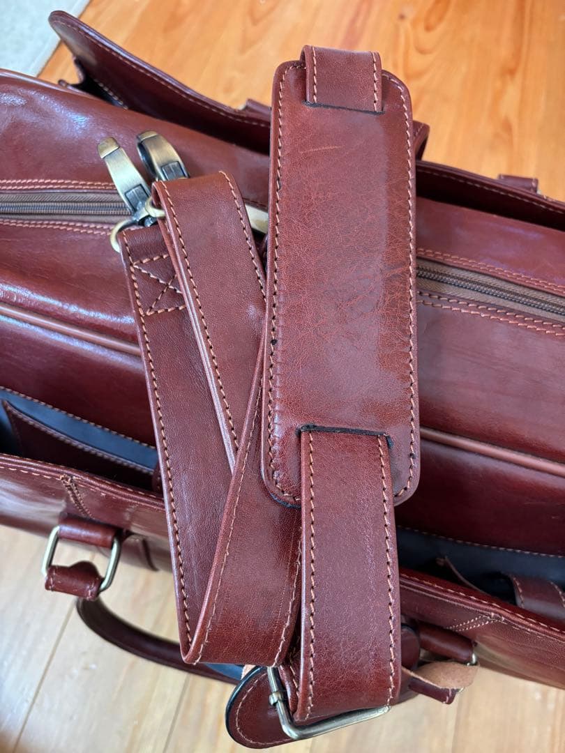 美品！スノビスト、レザー ダッフルバッグ ブラウン　2WAY