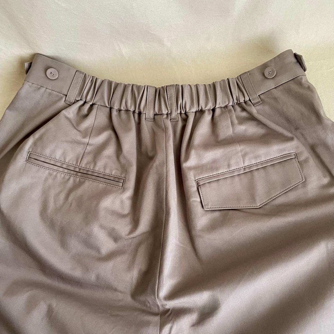 【新品タグ付き】北欧暮らしの道具店 タックパンツ バルーンパンツ グレージュ