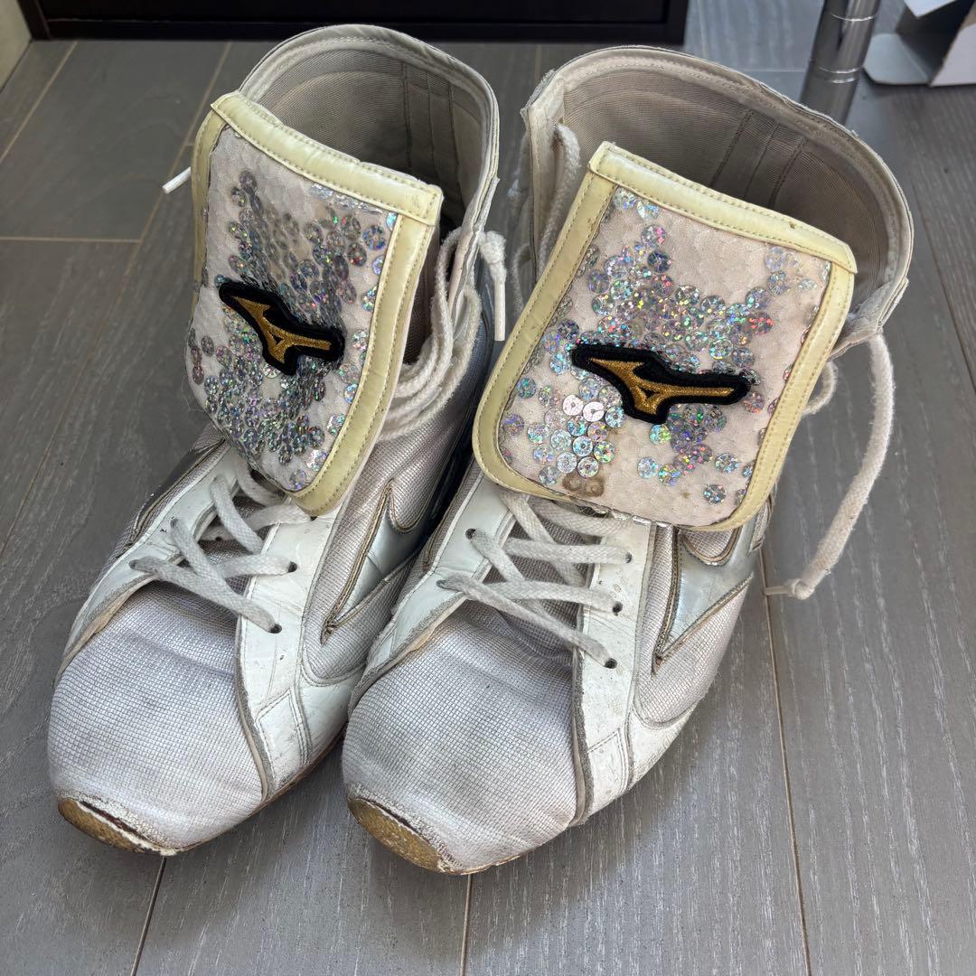 Mizuno ボクシングシューズ ホワイト/シルバー　特注品