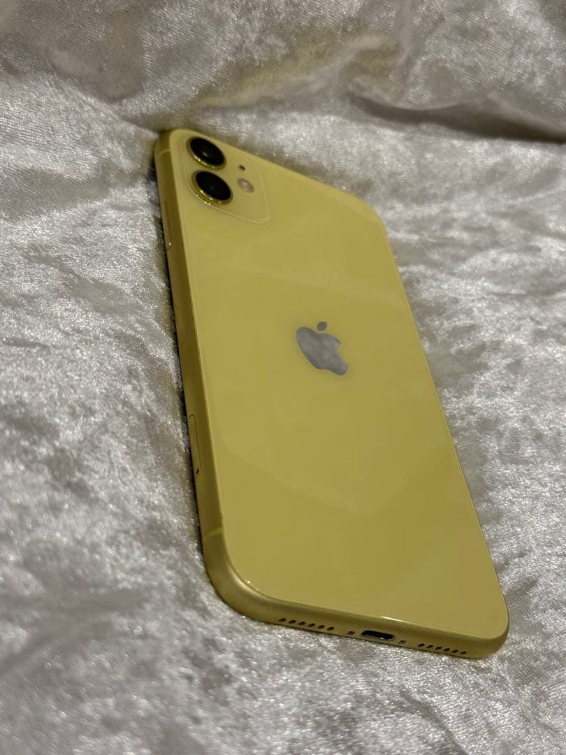 Apple iPhone 11 イエロー 本体 SIMフリー 64GB