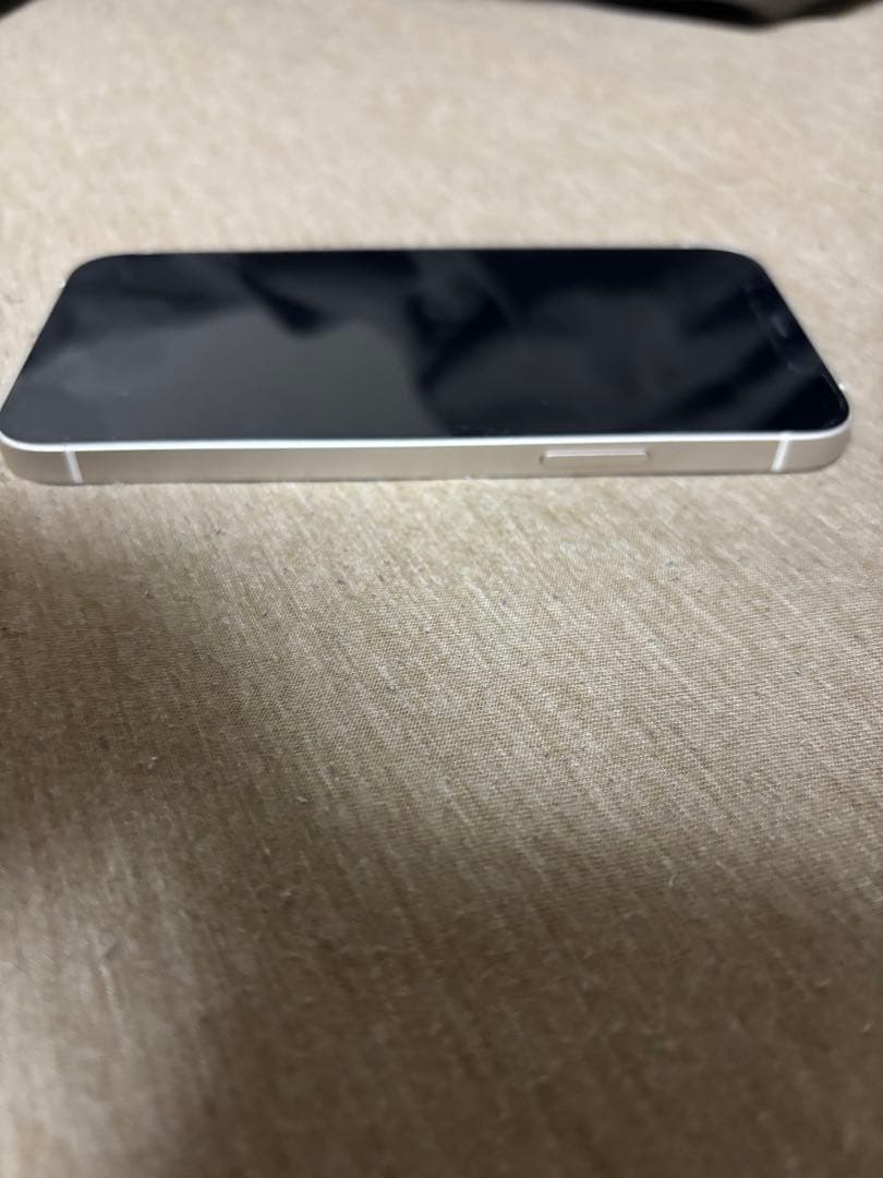 Apple iPhone 12 ホワイト256GB 本体のみ　SIMロックなし