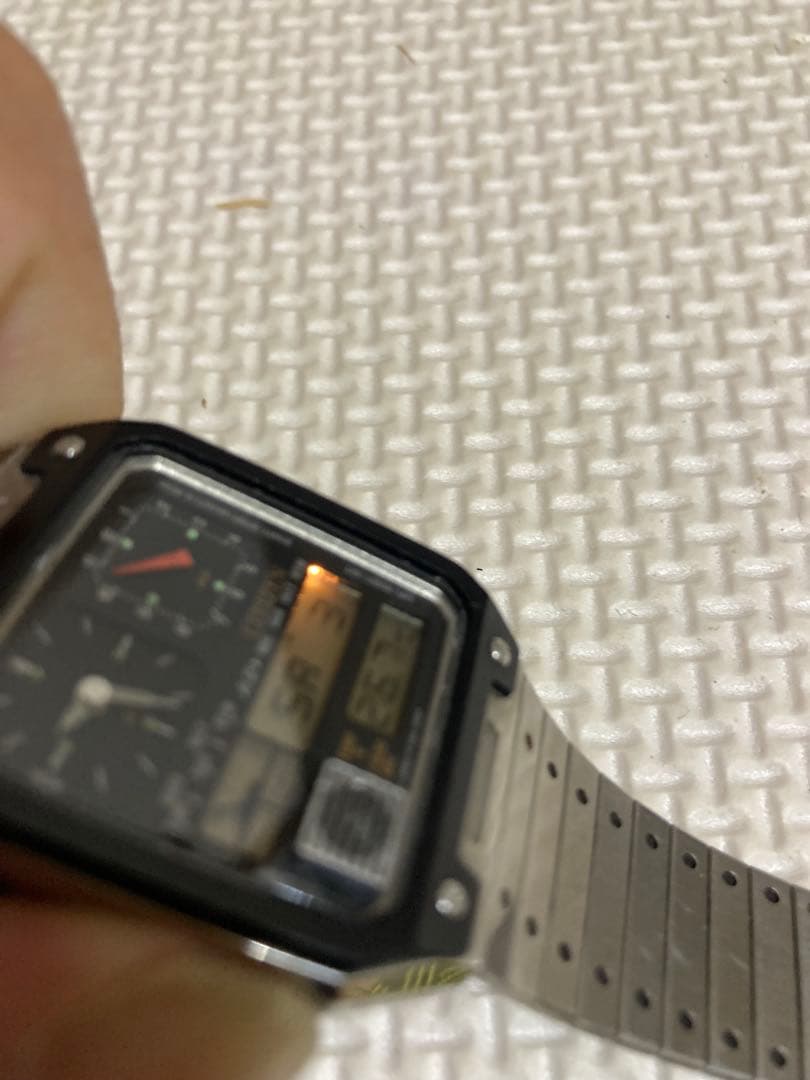 訳あり シチズン サーモセンサー 8981-084535 アナデジテンプ