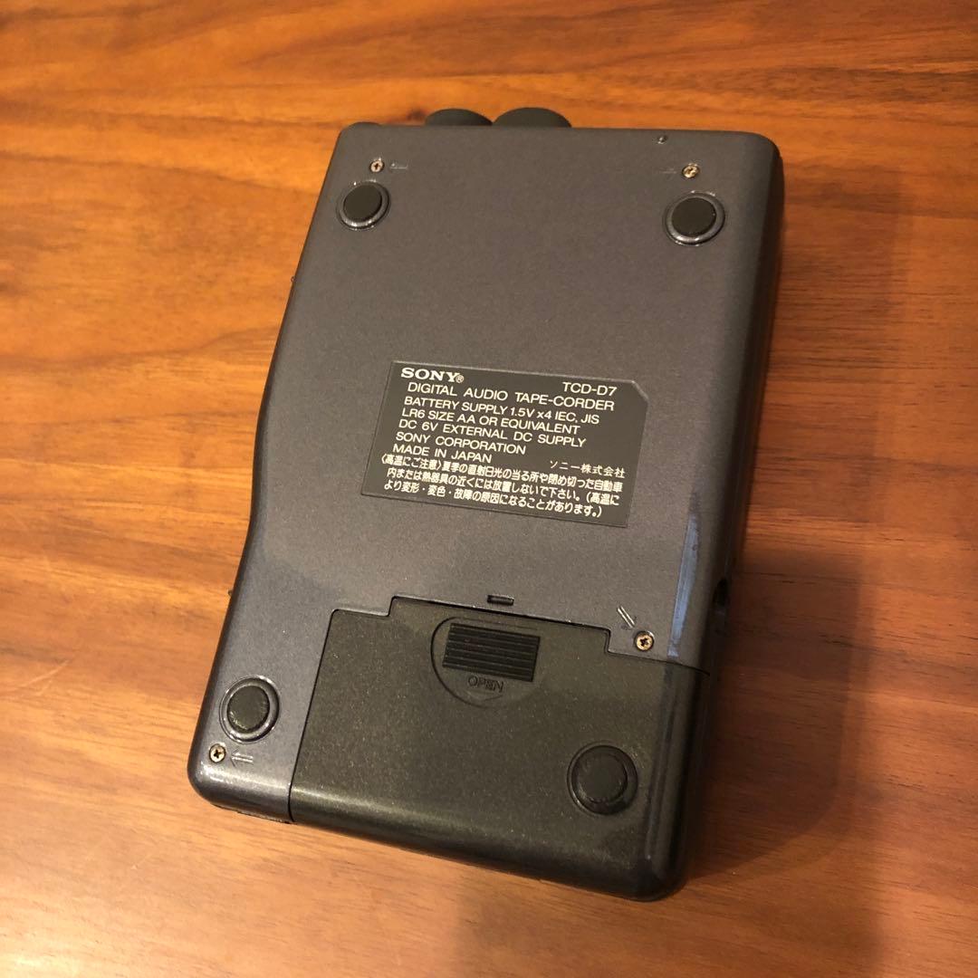 SONY DAT（デジタルオーディオテープレコーダー） TCD-D7
