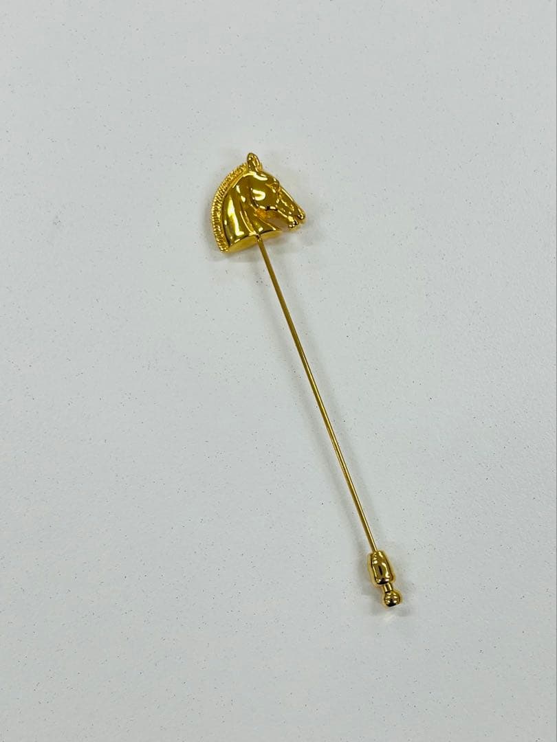 HERMES ゴールド 馬の頭 ピンブローチ エルメスブローチ