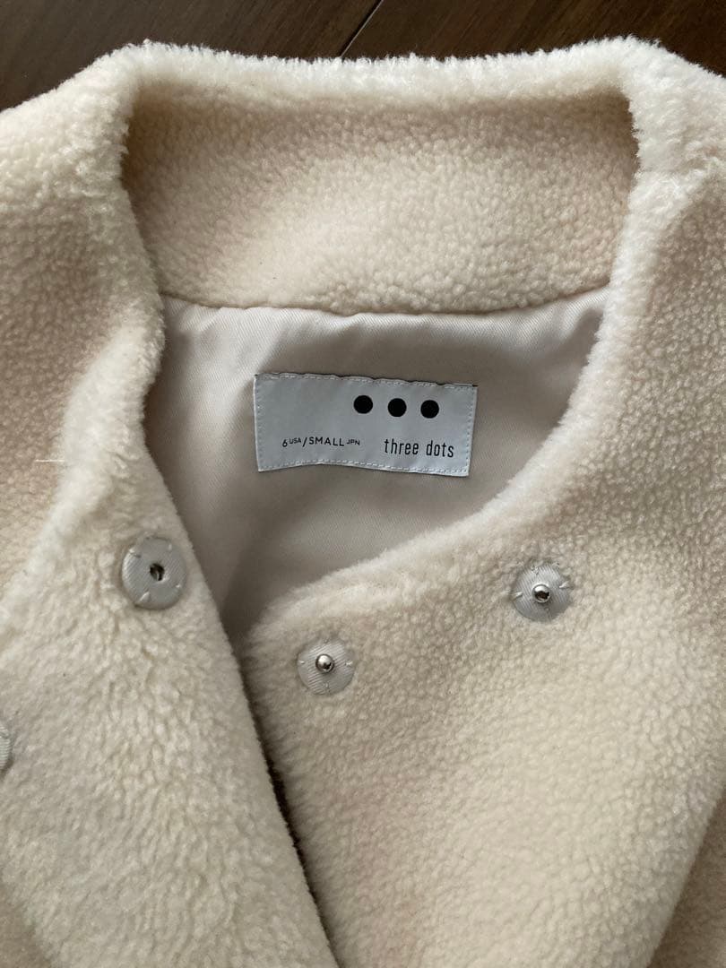 スリードッツ three dots　ウールボア ベスト