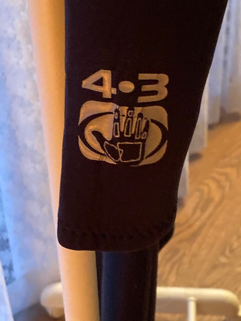 BODY GLOVE 4mm&3mmフルスーツ