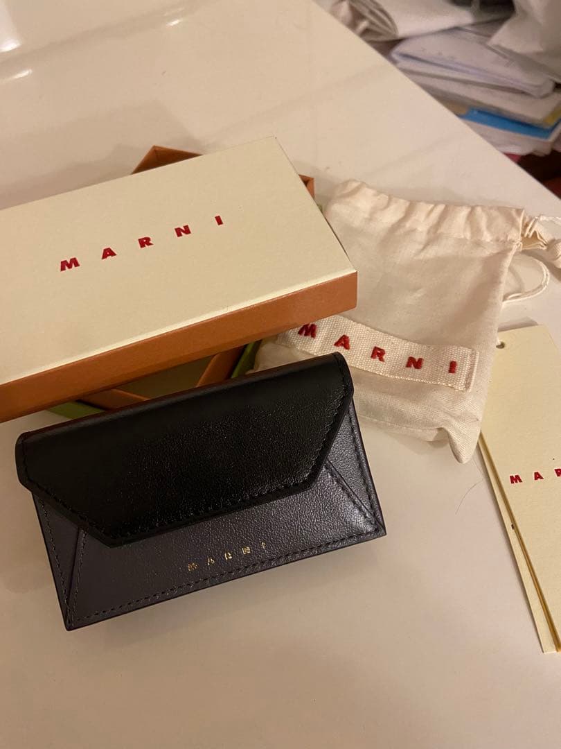 最終値下げ‼️ 美品MARNI ブラック 名刺入れ PFM0074U0