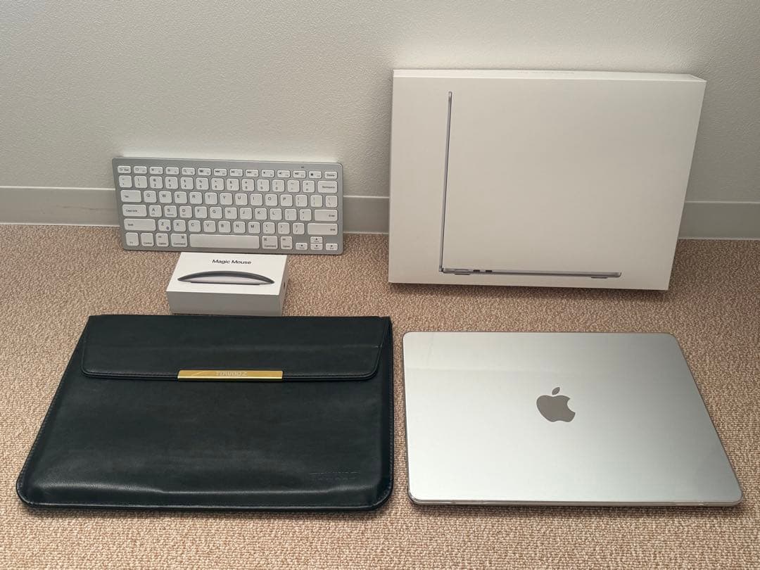 Apple MacBook Air M2 シルバー 本体 + 付属品