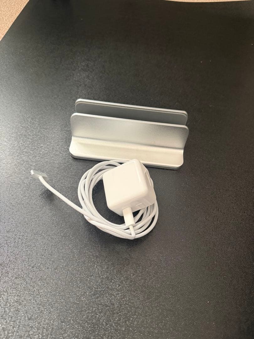 Apple MacBook Air M2 シルバー 本体 + 付属品