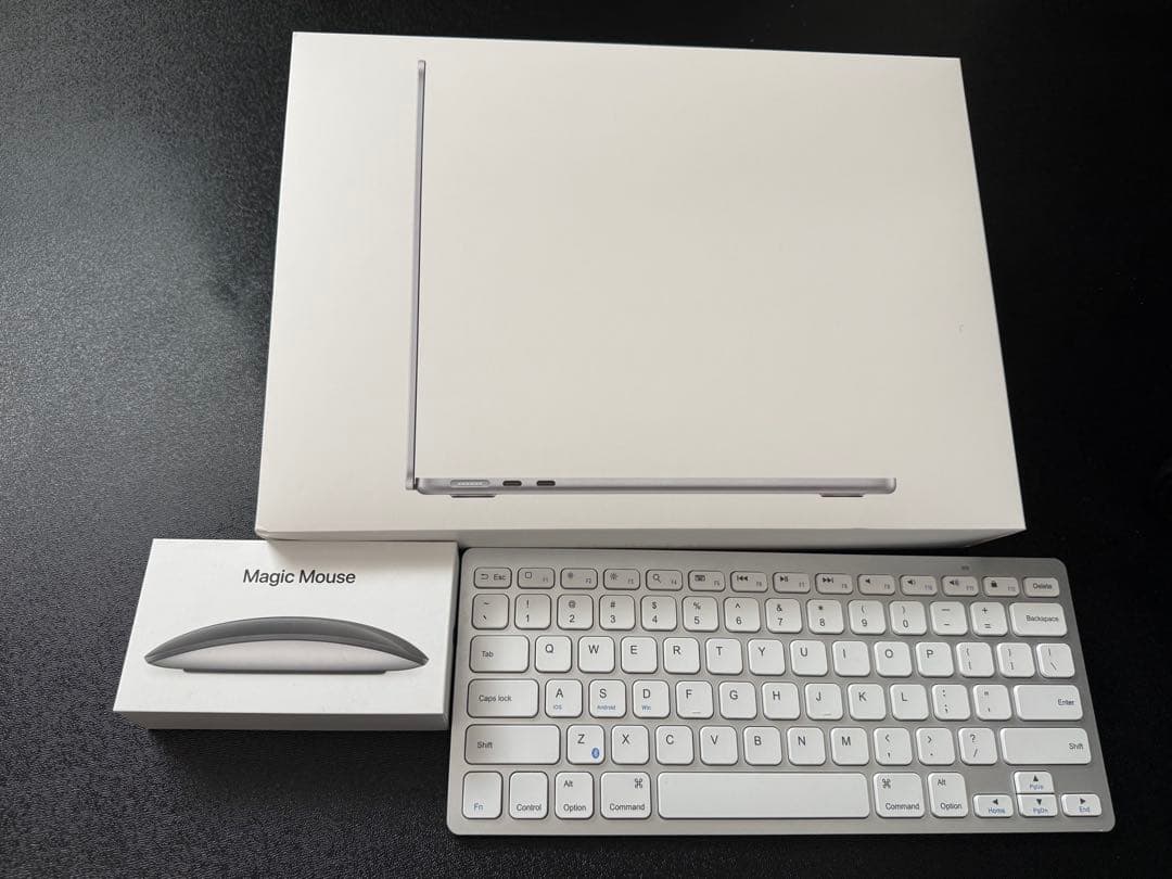 Apple MacBook Air M2 シルバー 本体 + 付属品