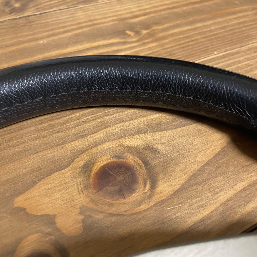 MOMO RACE 32パイ ホーンボタン リング ボルト付き