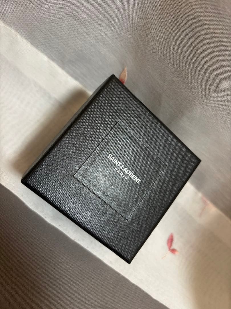 サンローランパリ 15AWシリーズ ピンバッジ　SAINT LAURENT