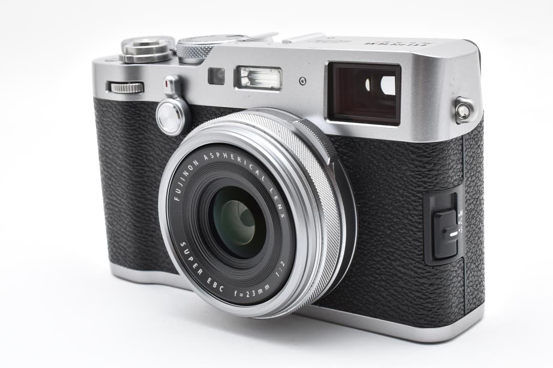 FUJIFILM X100F シルバー 0222