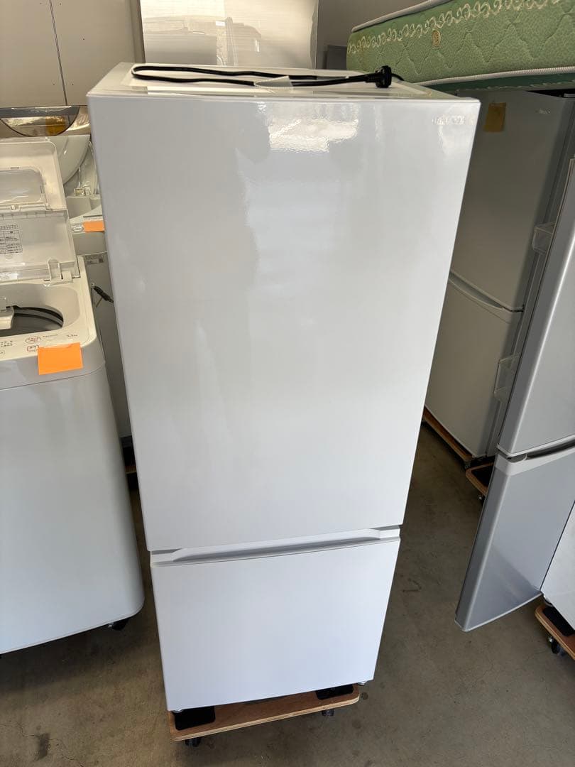 極美品★送料込み★2024年製 冷蔵庫159L REFAGE YRZ-F15MW