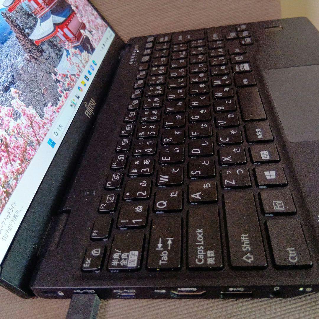 H③富士通　ＦＭＶＵ3905AP　U9311/HX