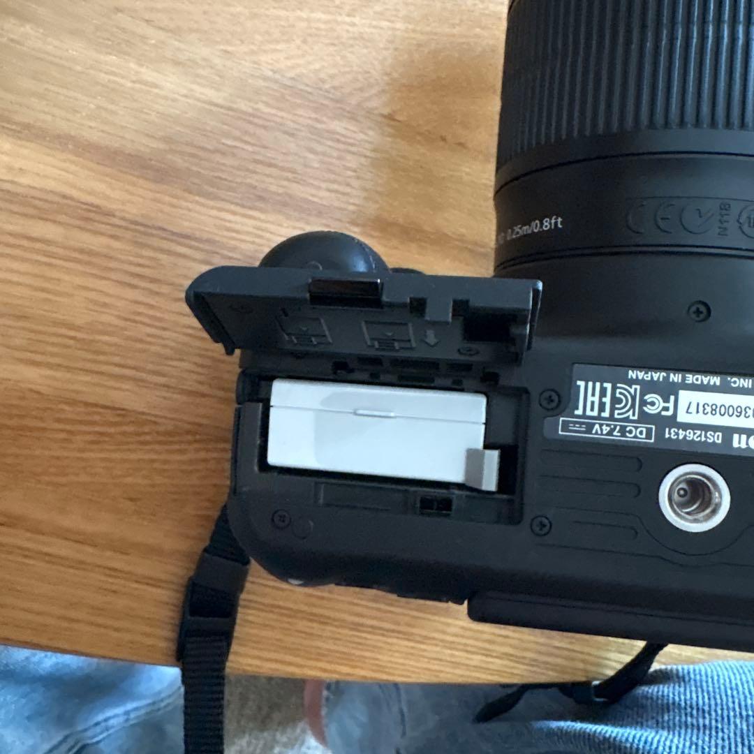 Canon EOS Kiss X7i sdカード無し