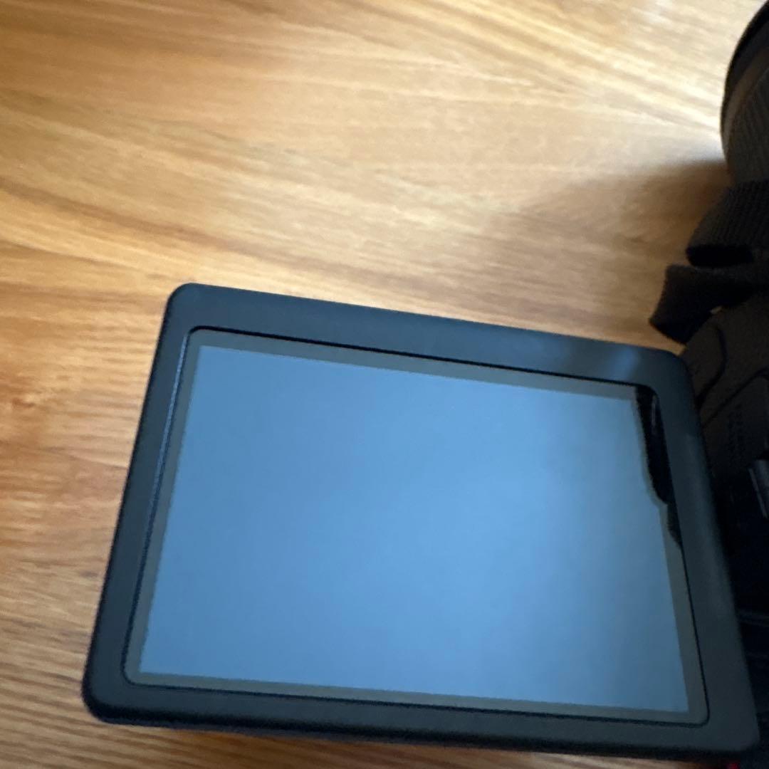 Canon EOS Kiss X7i sdカード無し