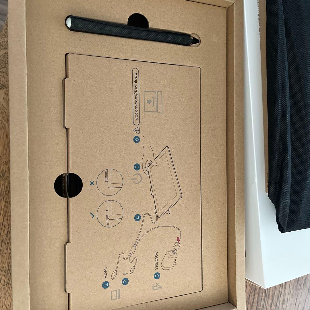 Wacom one 液晶ペンタブレット